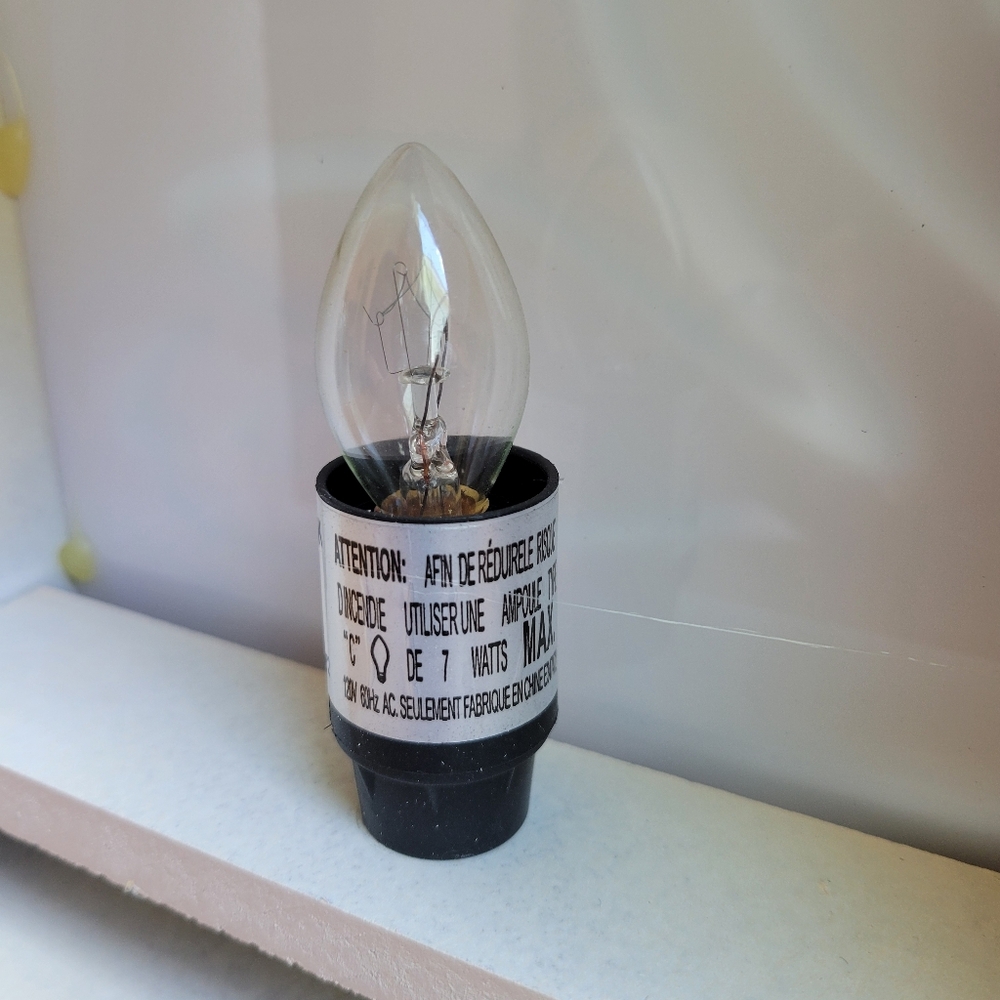 Swan Box Lamp | Nightlight - Picture 7 of 9